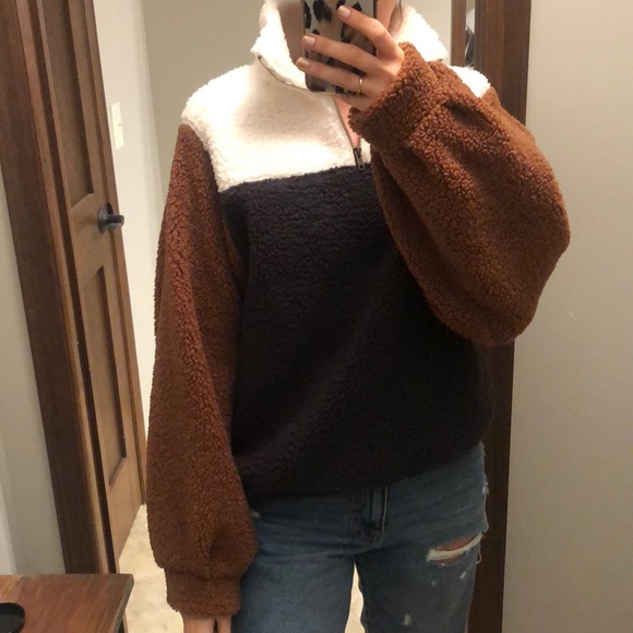 Sherpa pullover - Picture 2 of 7